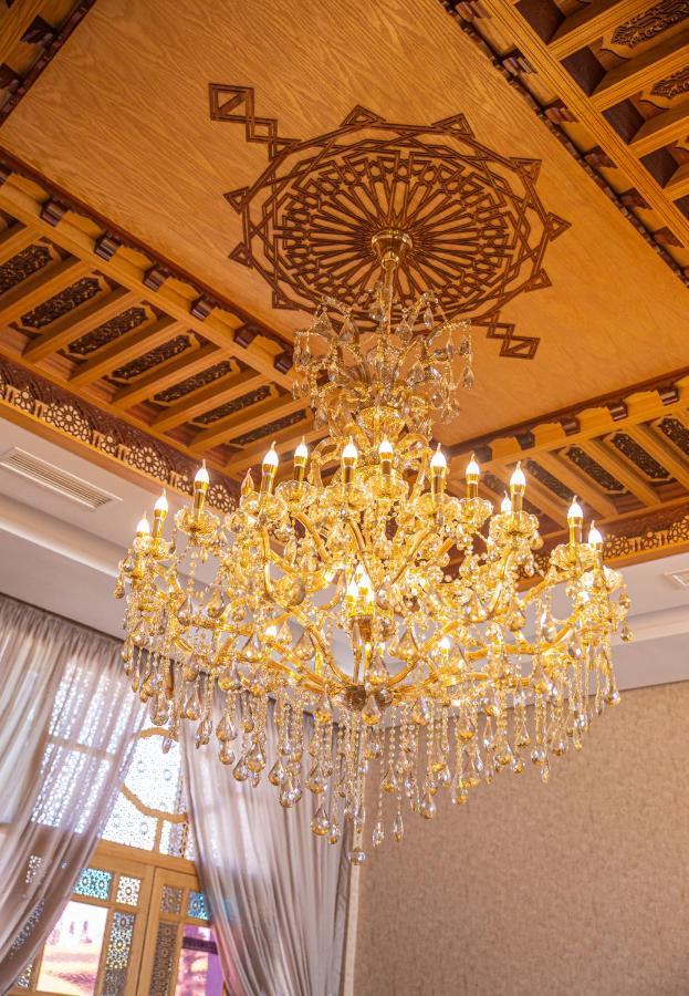 Waves Aqua Resort Kenitra Zewnętrze zdjęcie A chandelier