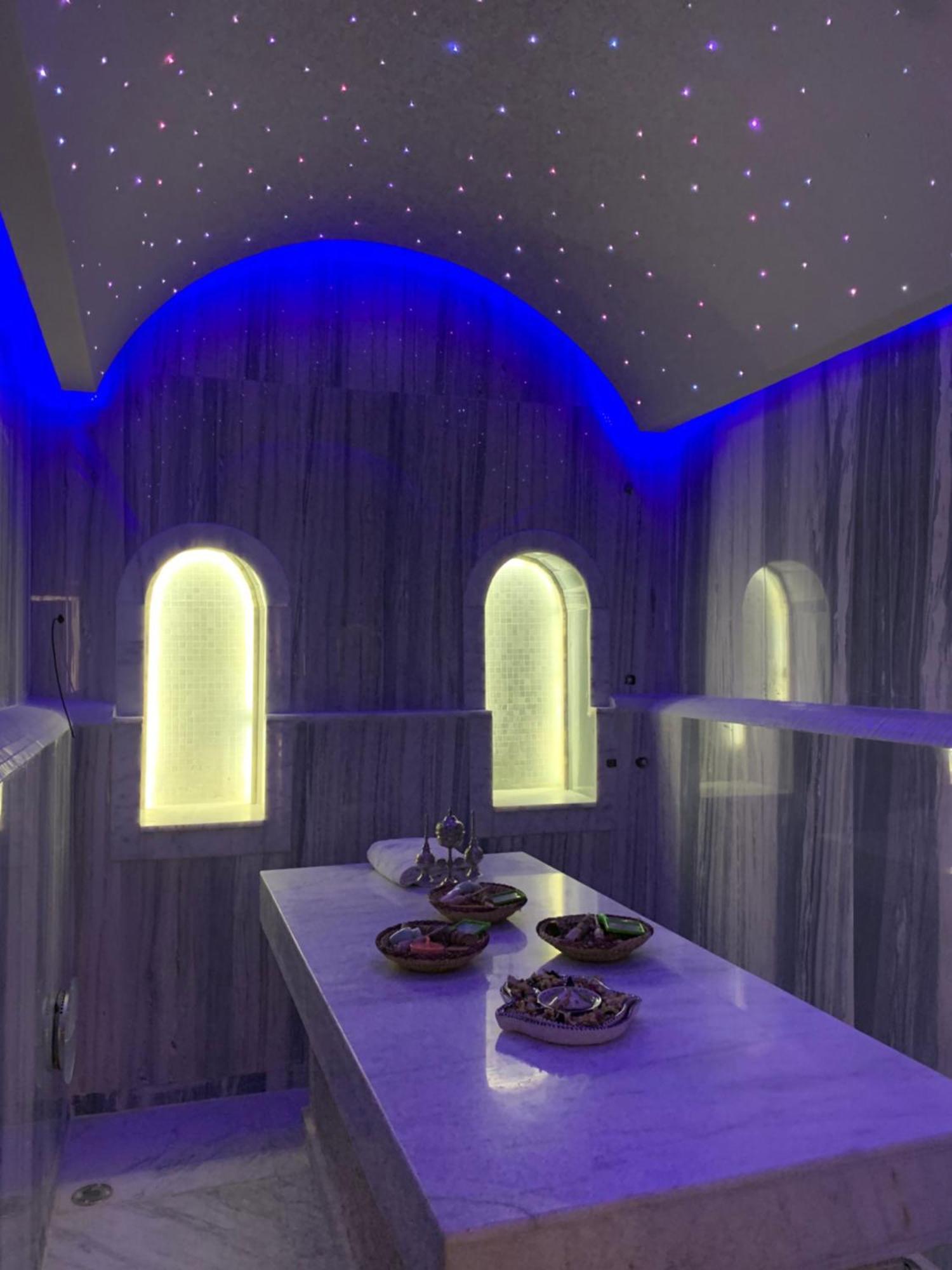 Waves Aqua Resort Kenitra Zewnętrze zdjęcie Turkish bath in Istanbul